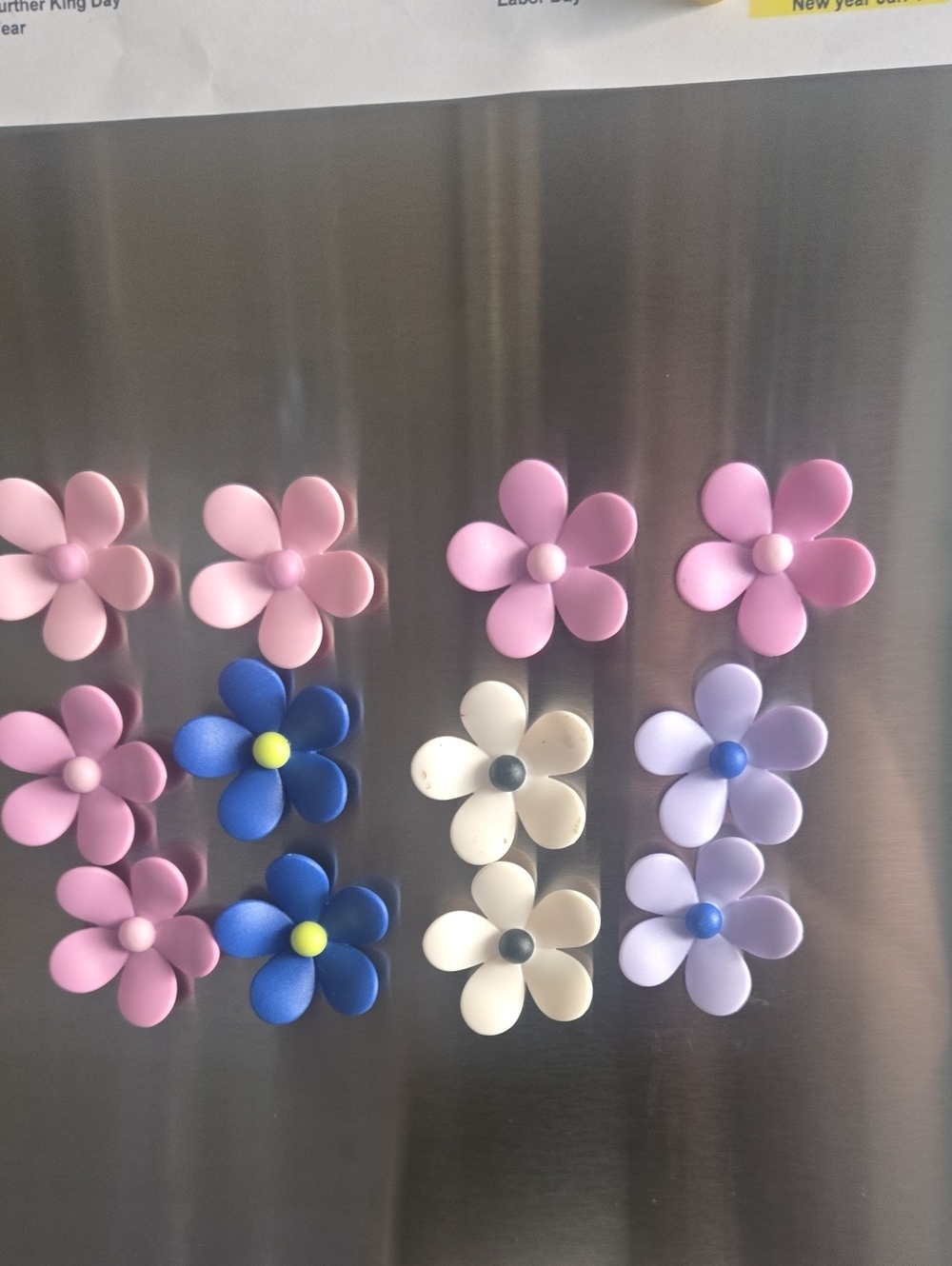 Cute 12 Magnetic Floral Fridge Magnets